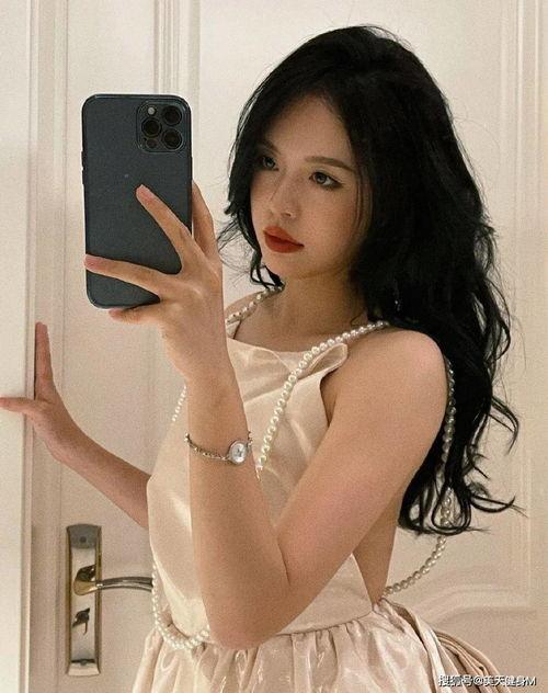 国产熟女主播,魅力四溢的直播界新势力